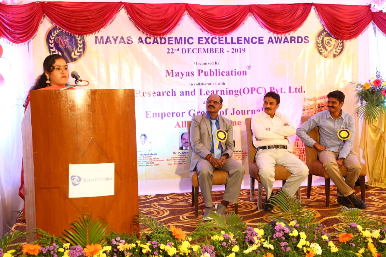 Nikita Anand after receiving Mayas Academic Excellence Awards